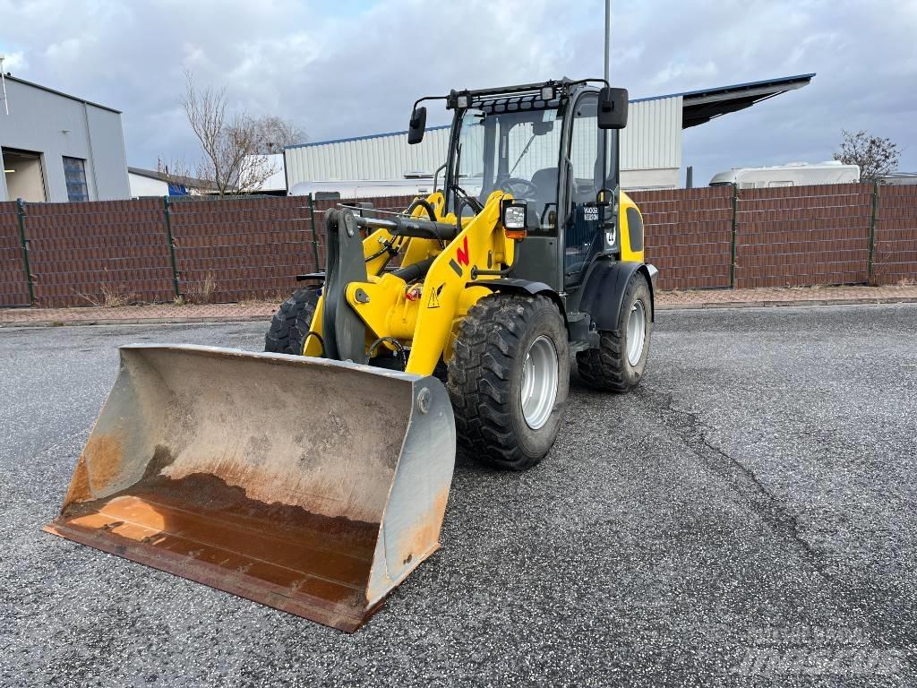 Wacker Neuson WL 44 Incarcator pe pneuri