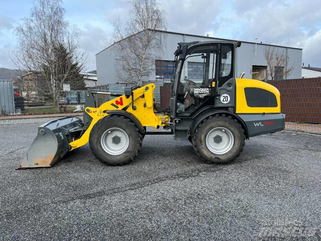 Wacker Neuson WL 44 Incarcator pe pneuri