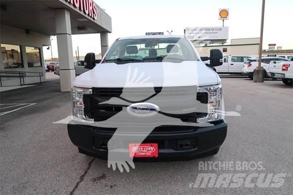 Ford F250 SD Utilaje construcții - Altele