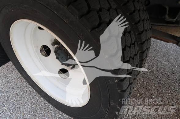 Isuzu NPR HD Utilaje construcții - Altele