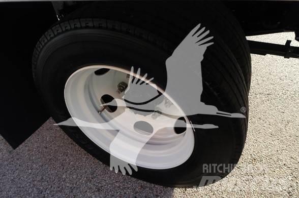 Isuzu NPR XD Utilaje construcții - Altele