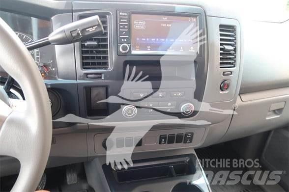 Nissan NV1500 Utilaje construcții - Altele