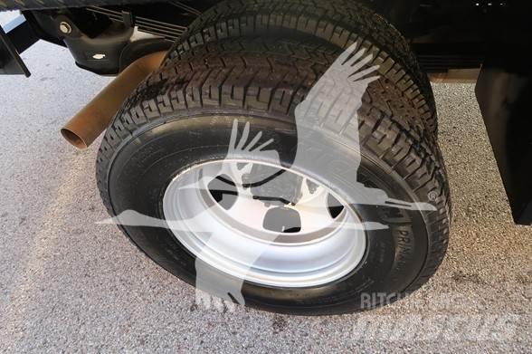 RAM 3500 HD Camioane platforma/prelata