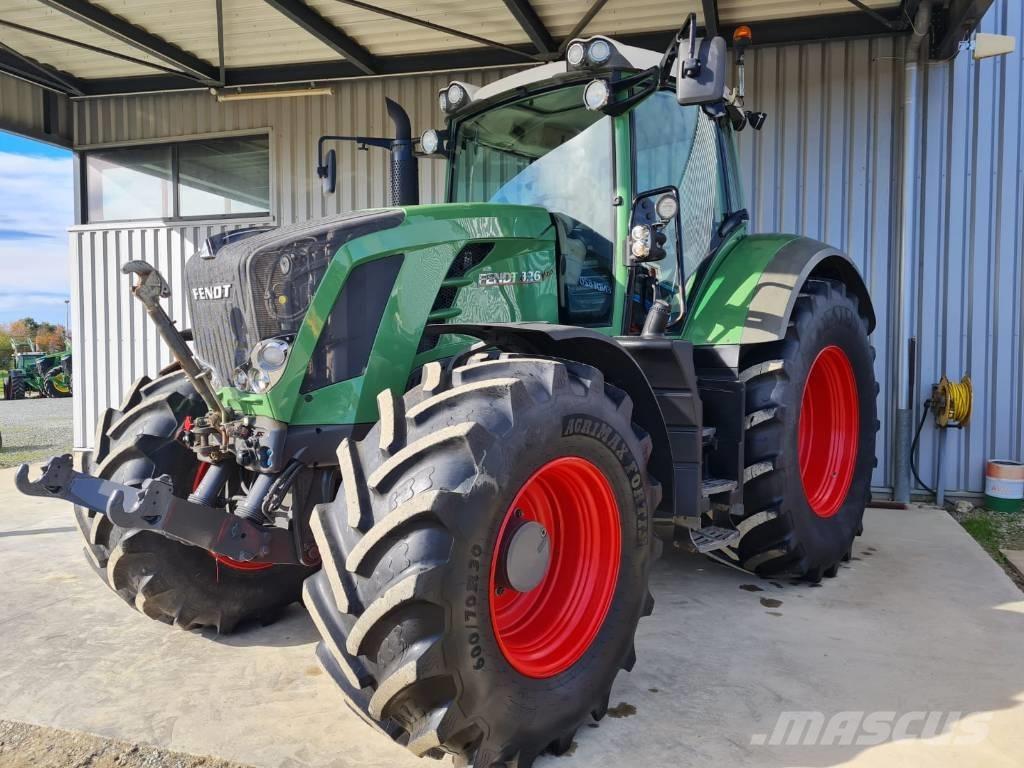 Fendt 826 Tractoare