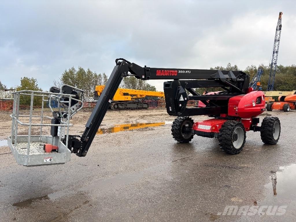 Manitou 200 ATJ RC Nacele cu brat articulat