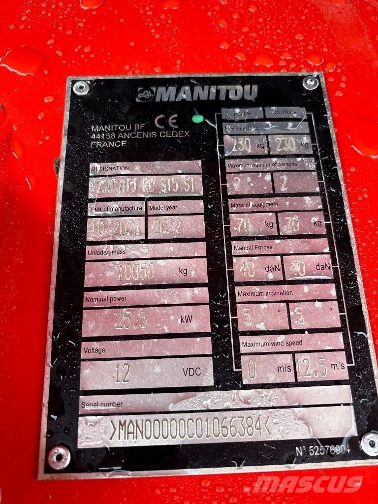 Manitou 200 ATJ RC Nacele cu brat articulat