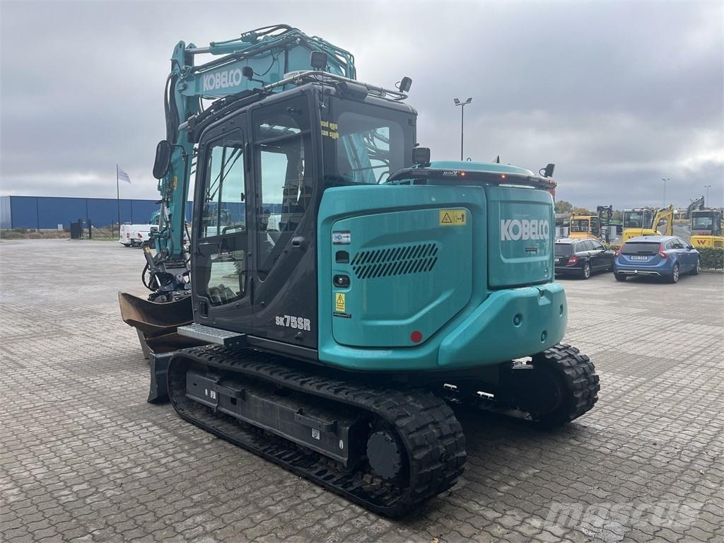 Kobelco SK 75 SR Excavatoare 7t - 12t