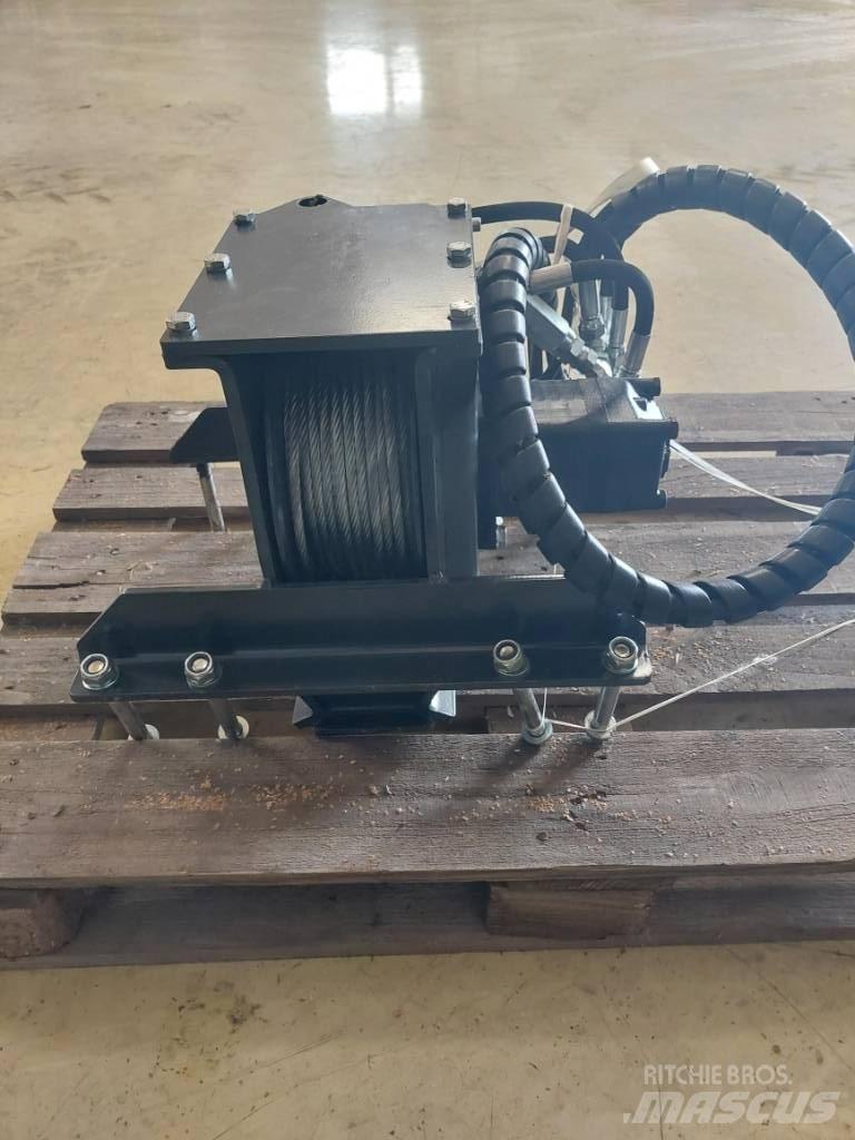 Sami Hydraulivinssi Utilaje agricole - Altele