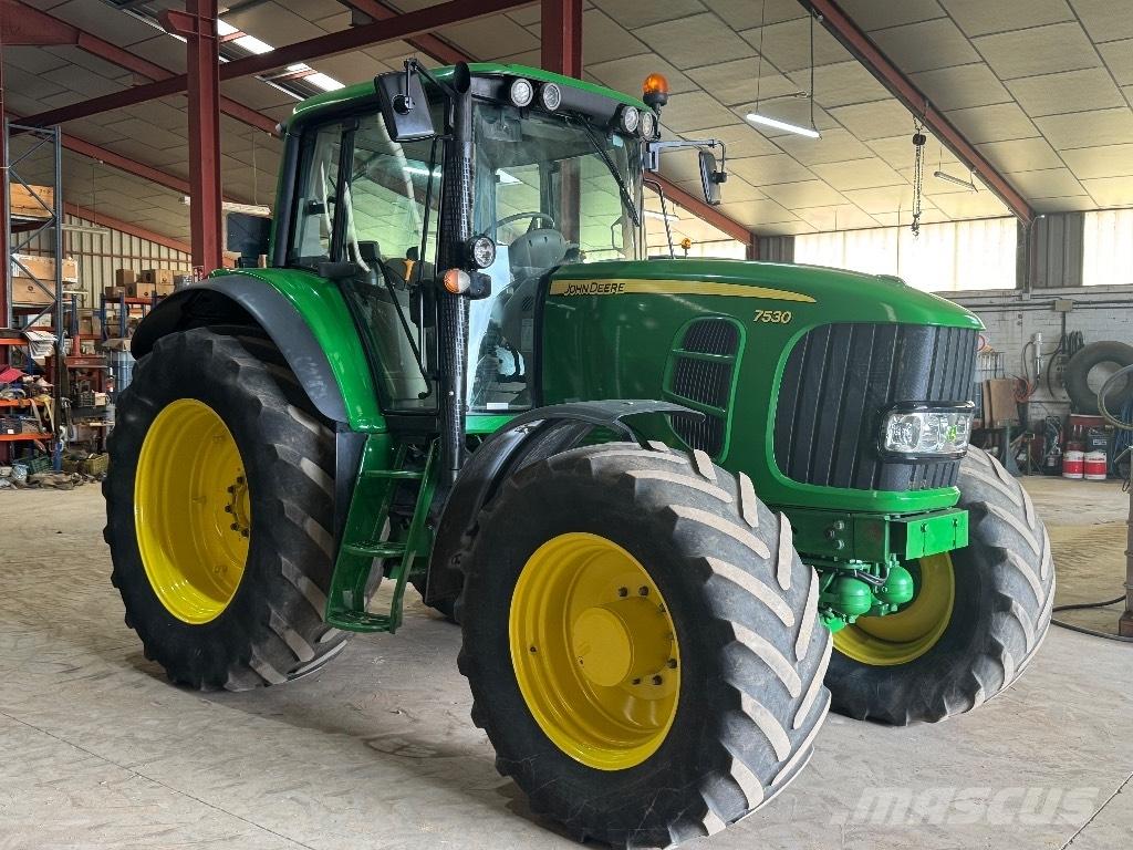 John Deere 7530 AQ Tractoare