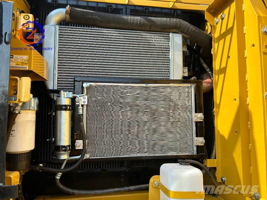 CAT 320 D2 Excavatoare pe șenile

