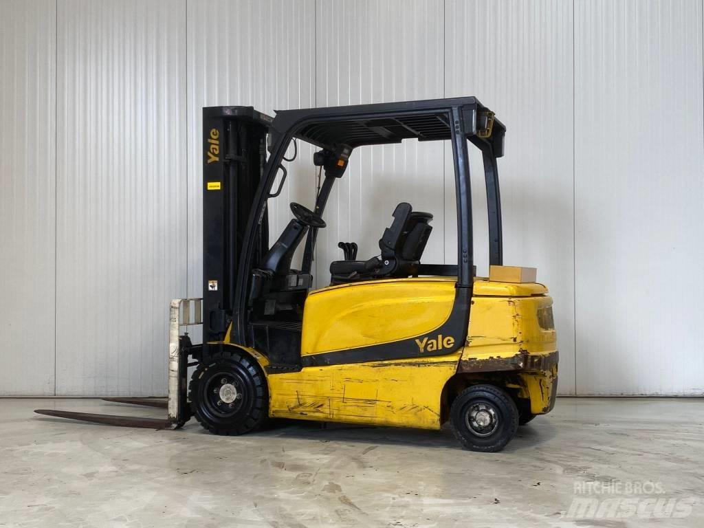 Yale ERP35VL Stivuitor electric