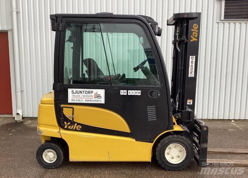 Yale ERP30VL Stivuitor electric