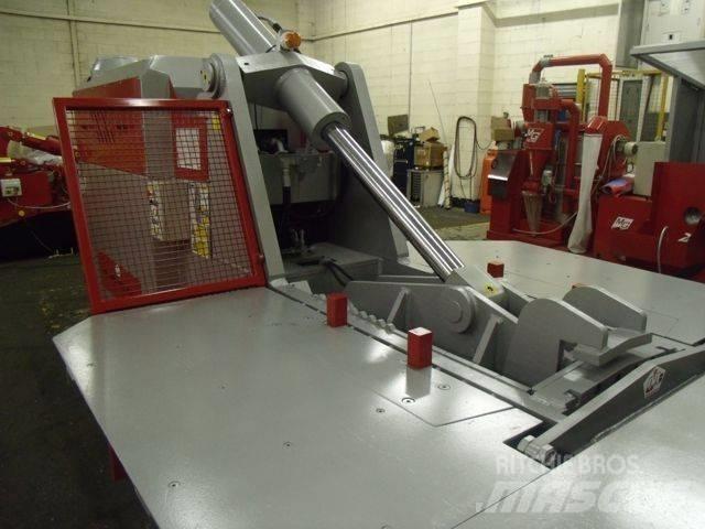 McIntyre Metal Baler Presa de balotat industriala