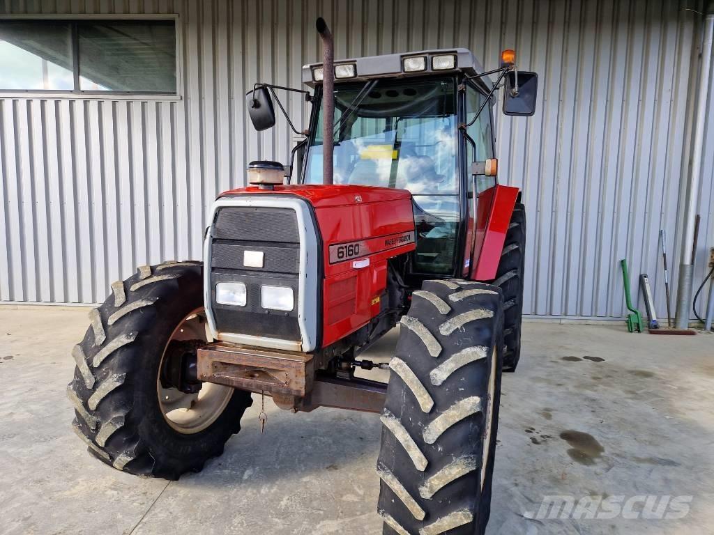 Massey Ferguson 6160 Tractoare