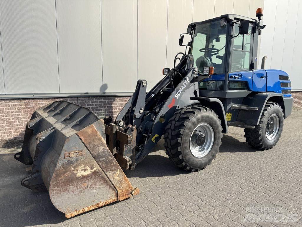 Schaeff TL100 Incarcator pe pneuri