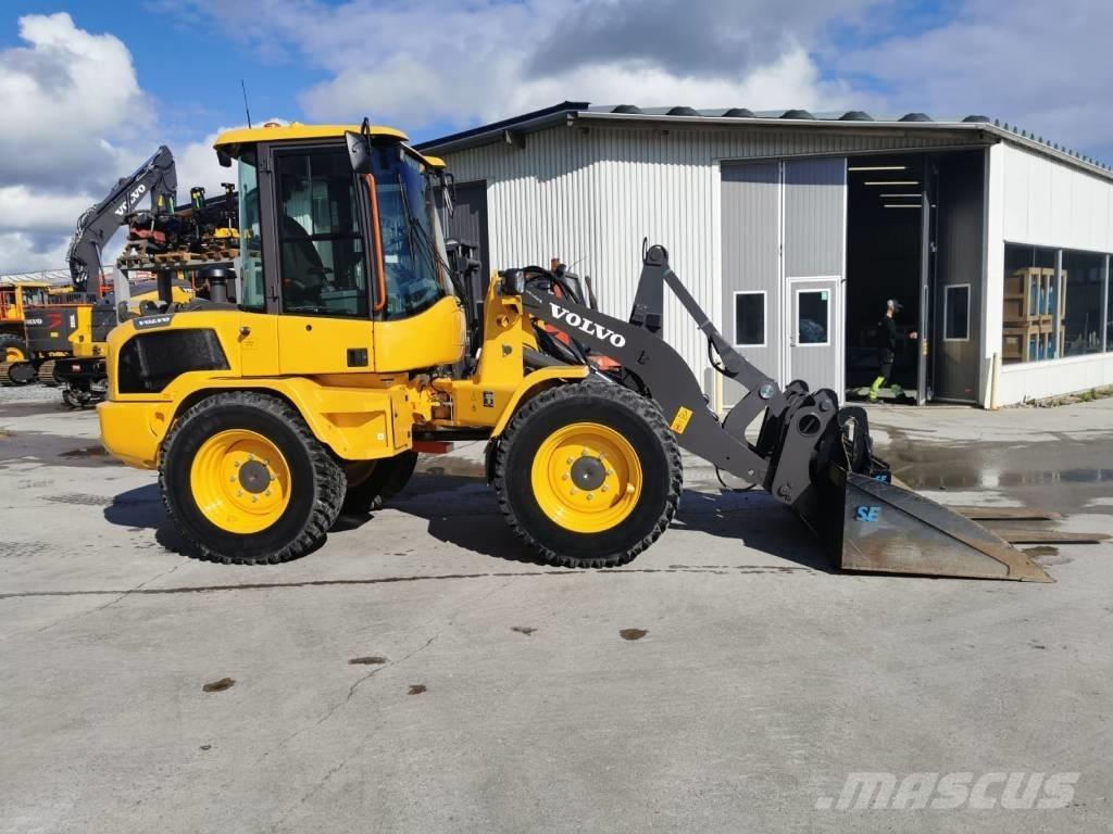 Volvo L35HT Incarcator pe pneuri