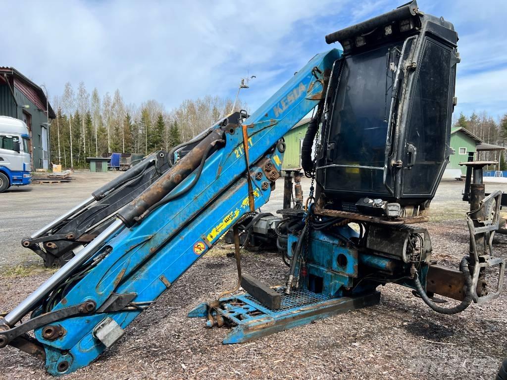 Kesla 2112T Macarale forestiere