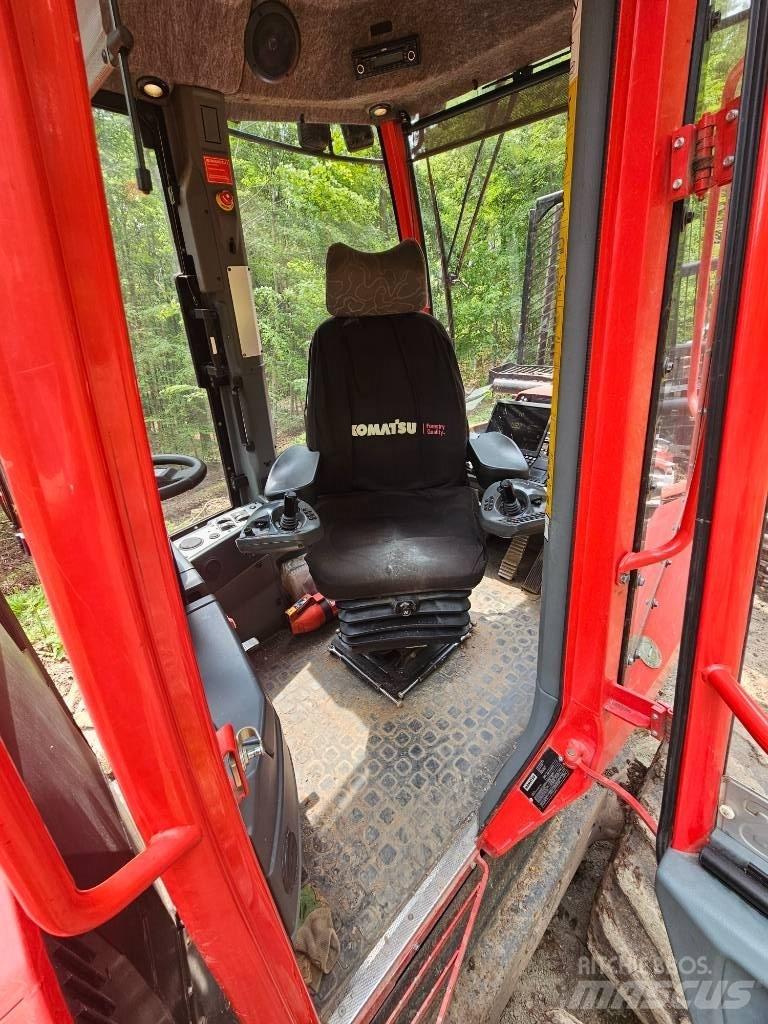 Komatsu 875 Transportoare