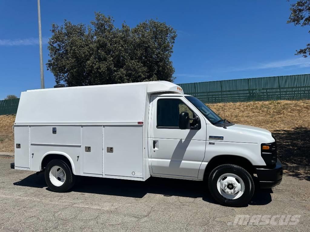 Ford Econoline E-350 Pick up/Platou