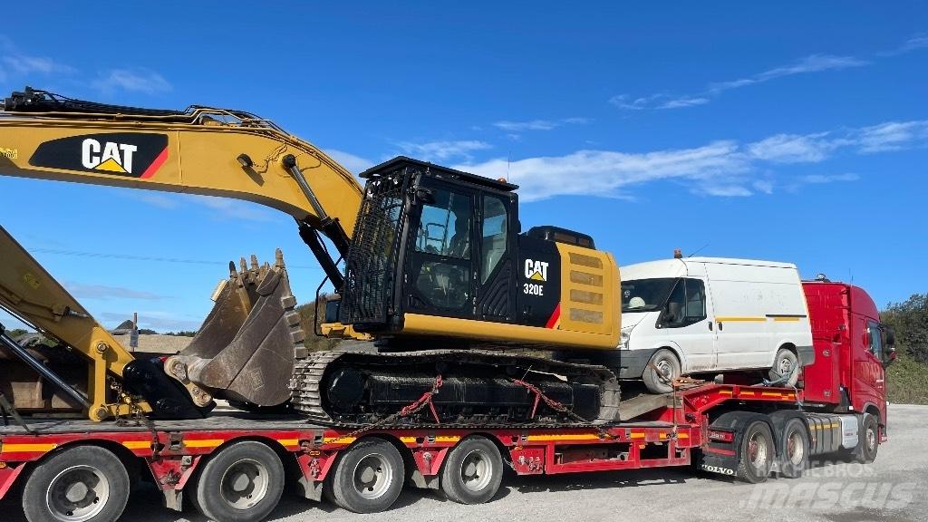 CAT 320E Excavatoare pe șenile
