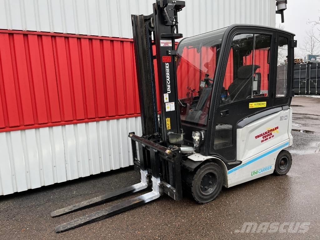 UniCarriers MX30 Stivuitor electric