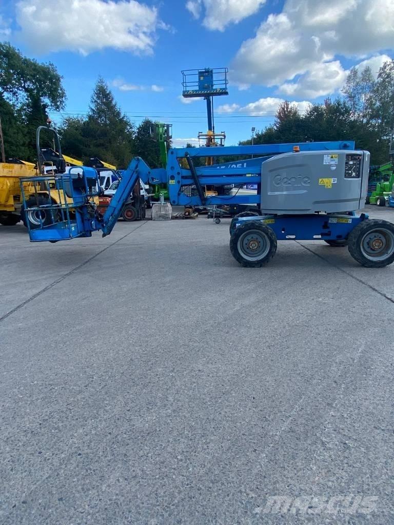 Genie Z 45/25 J Nacele cu brat articulat