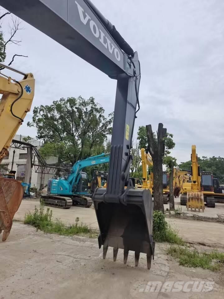 Volvo EC 210 B Excavatoare pe șenile
