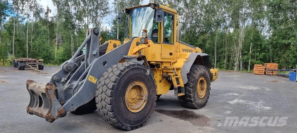 Volvo L 120 E Incarcator pe pneuri