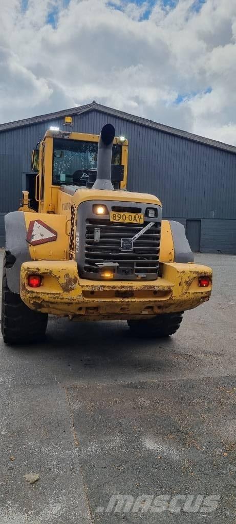 Volvo L 120 E Incarcator pe pneuri