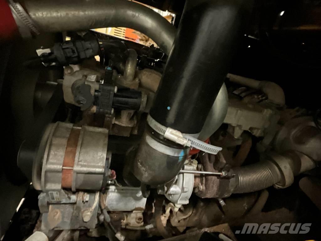 Terex TA9 Minitractor de teren