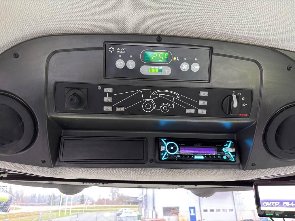 CLAAS Jaguar 930 Forajere cu autopropulsare