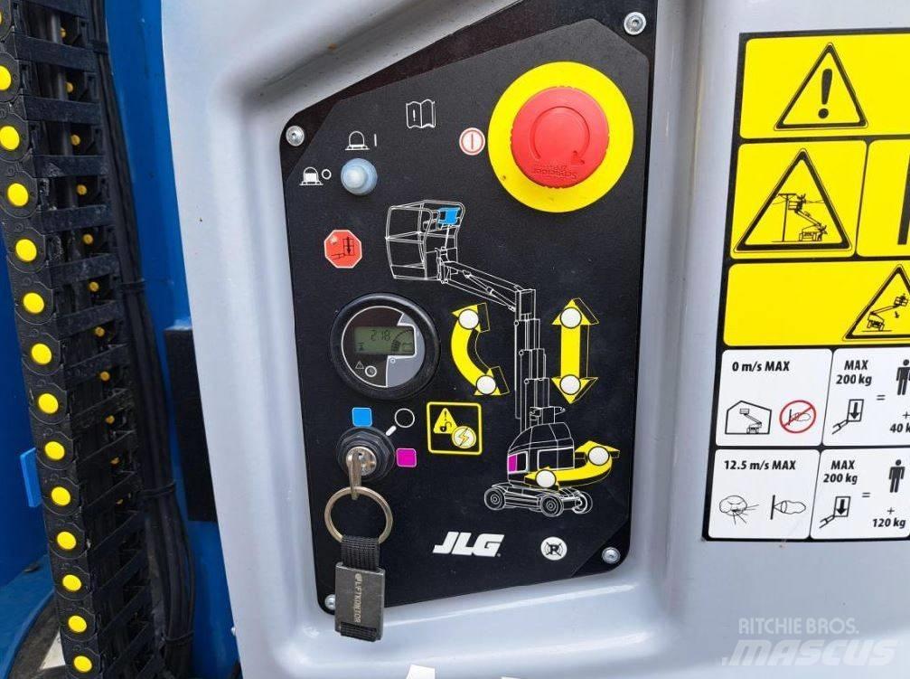 JLG Toucan 8 E-L Ascensoare verticale catarg