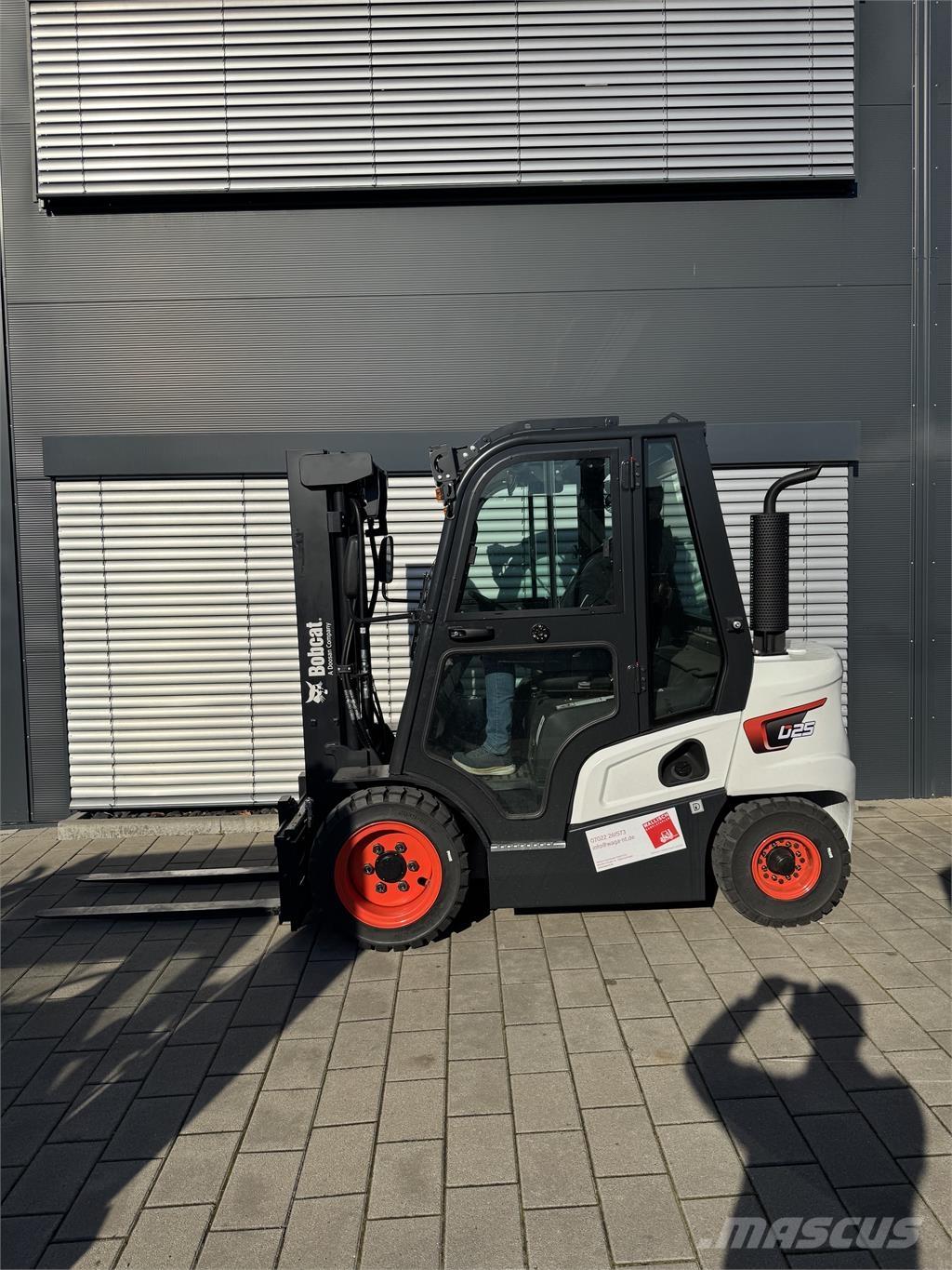 Bobcat D25NXS Stivuitor diesel