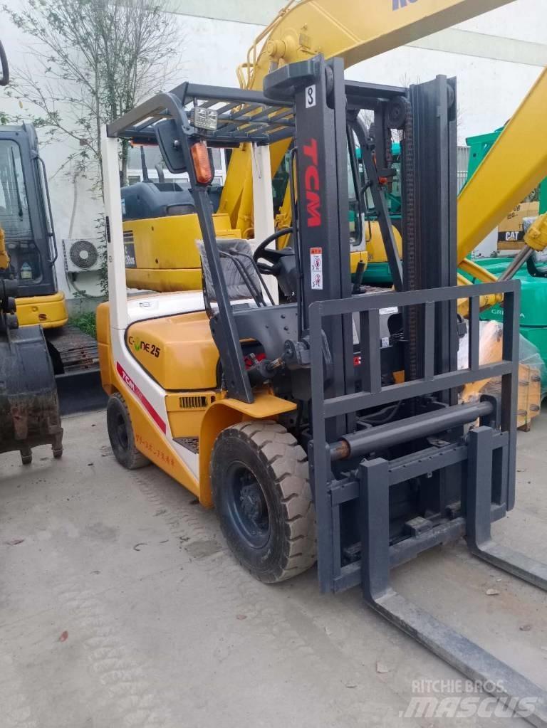 TCM FD 25 Stivuitor diesel