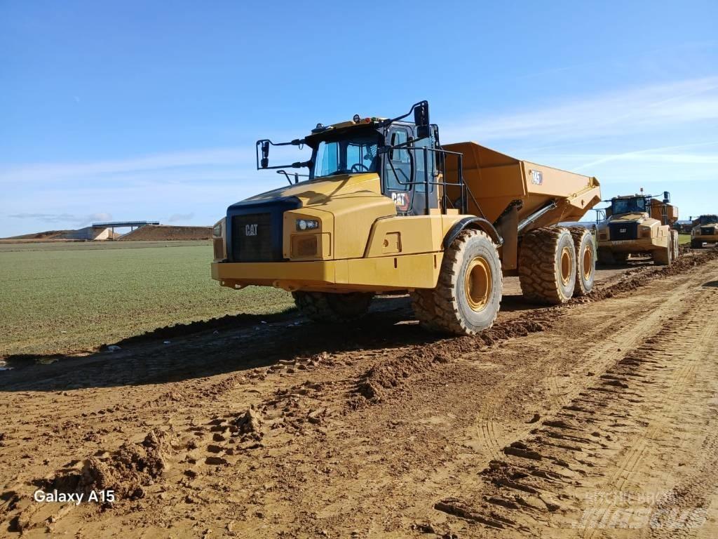 CAT 745 Transportoare articulate