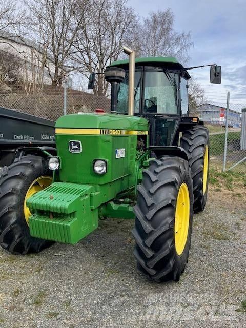 John Deere 3640 MFWD Tractoare