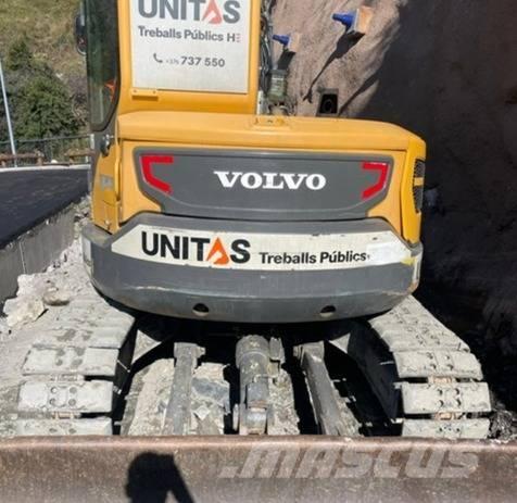 Volvo ECR 88 Excavatoare 7t - 12t