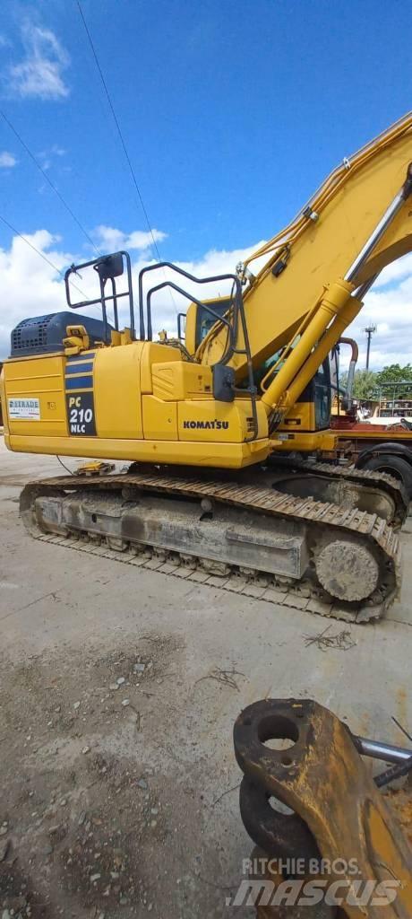 Komatsu PC 210NLC-11 Excavatoare pe șenile
