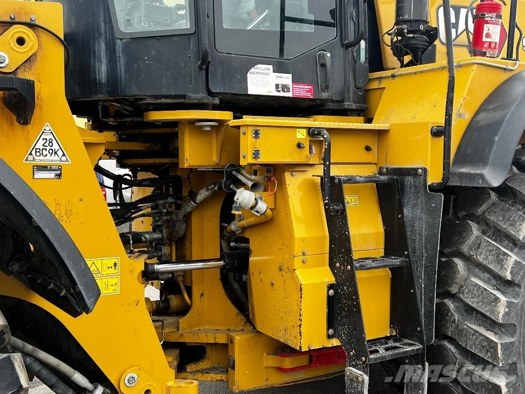 CAT 982 M Incarcator pe pneuri