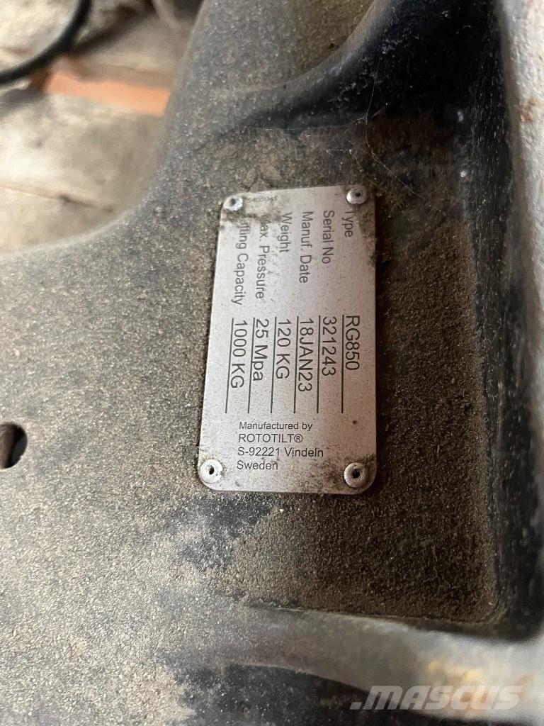 Rototilt R850 Utilaje construcții - Altele