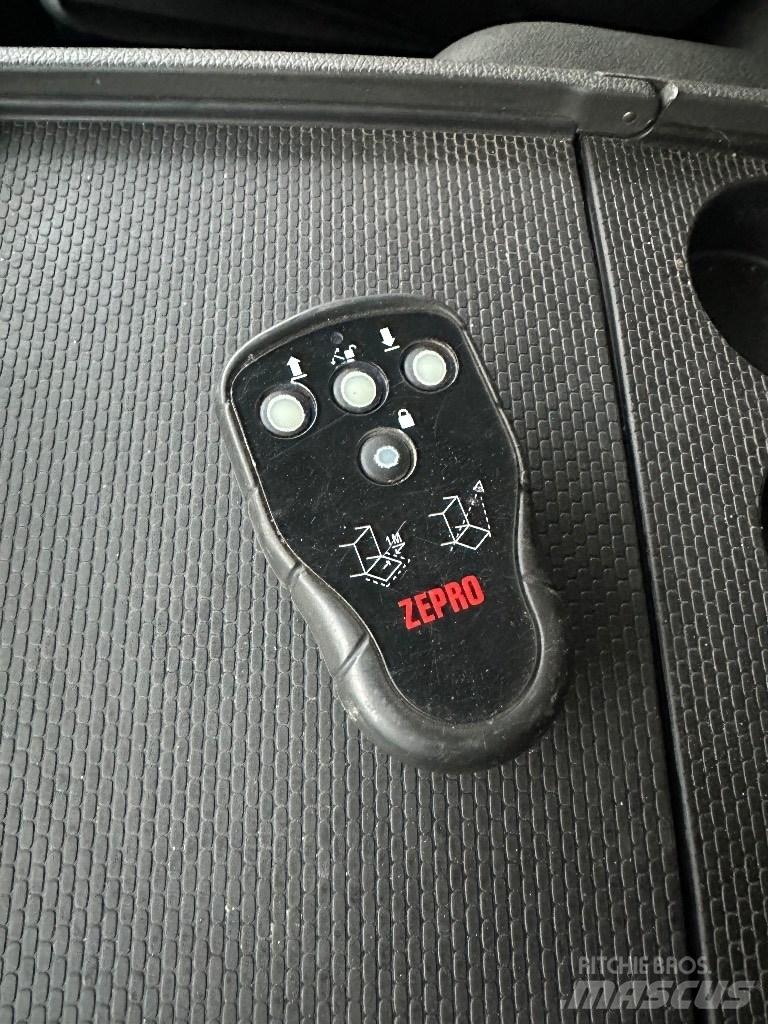 Volvo FM 330 Camion cu control de temperatura
