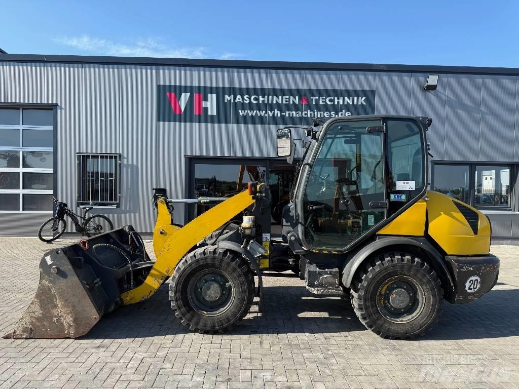 Komatsu WA 70-6 Incarcator pe pneuri