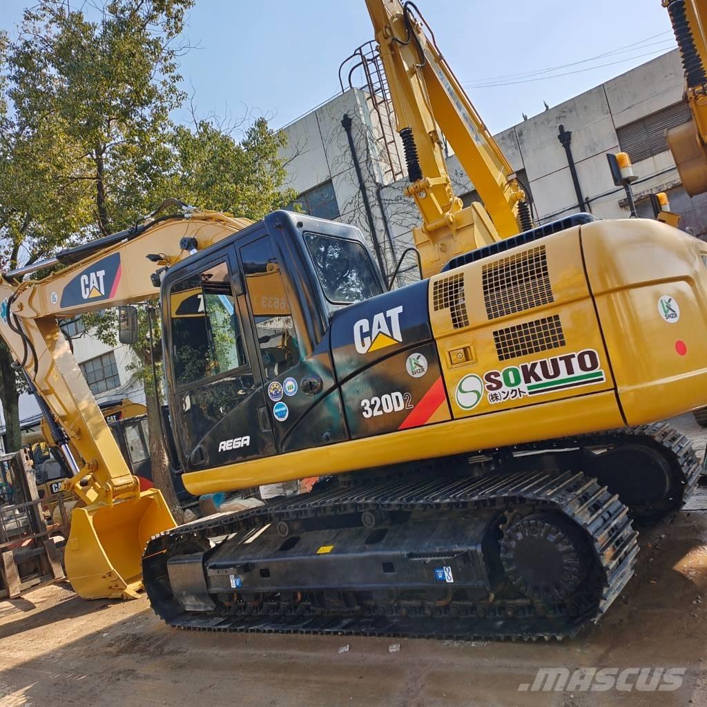 CAT 320 D2 Excavatoare pe șenile

