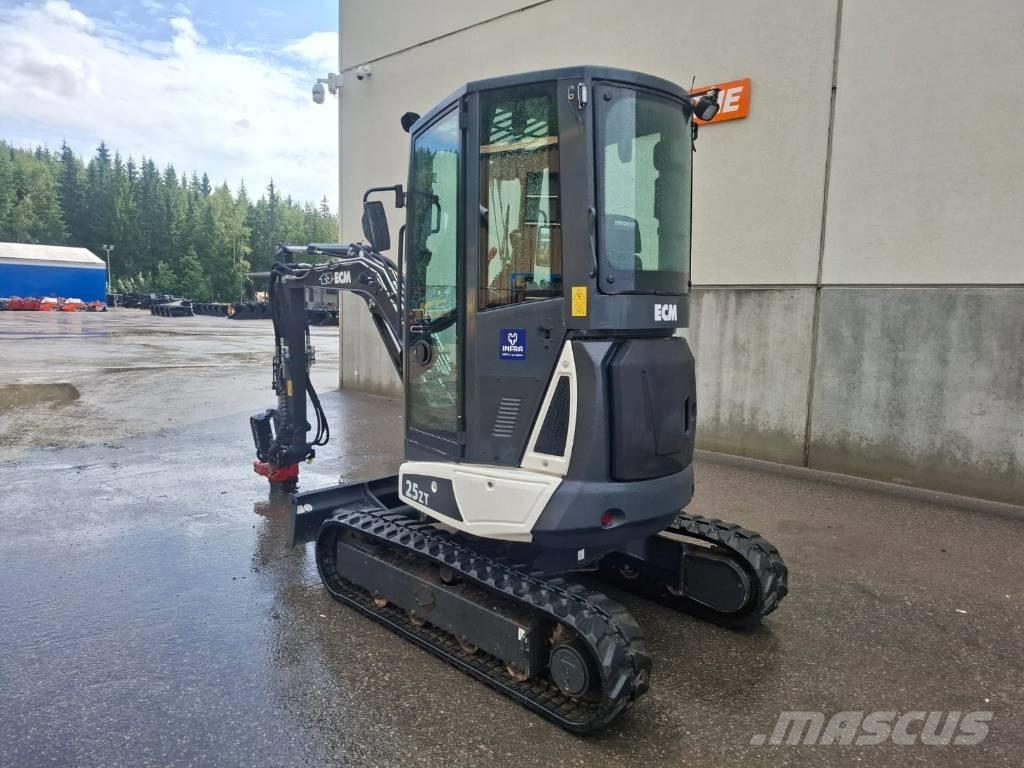 ECM 25 ZT Mini excavatoare < 7t