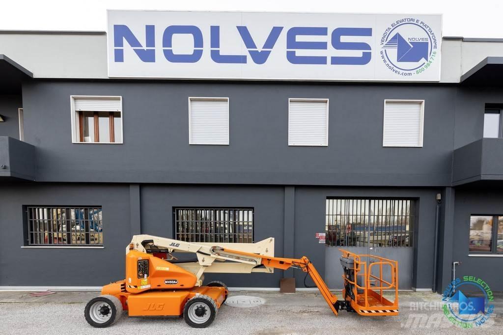 JLG M450AJ Nacele cu brat articulat