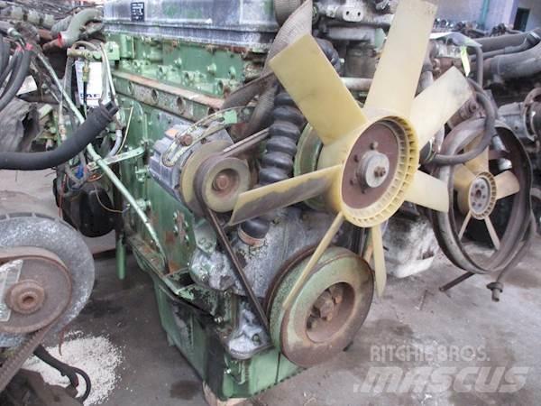 DAF 615 (DF615) Motoare