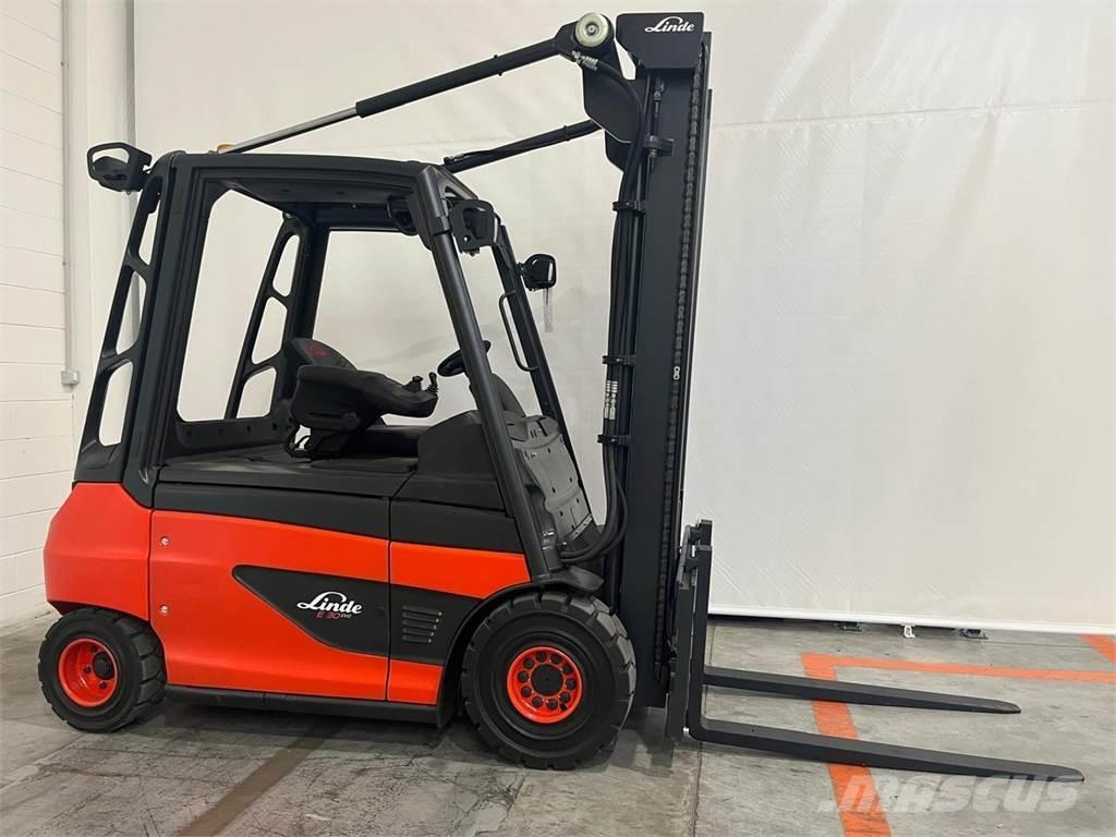 Linde E30-01 Stivuitor electric