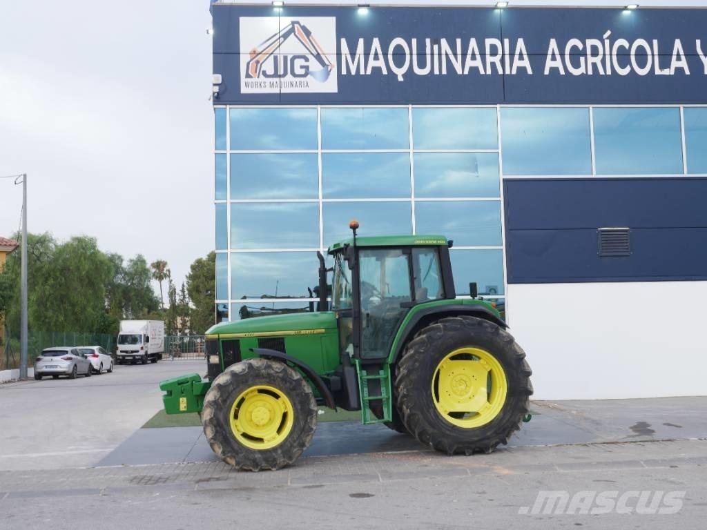 John Deere 6800 Tractoare
