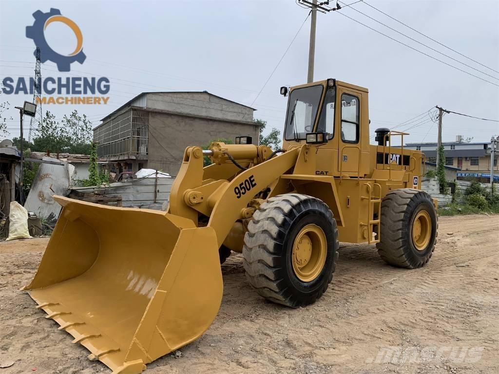 CAT 950E Incarcator pe pneuri