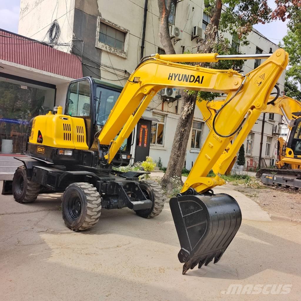 Hyundai 60W-7 Mini excavatoare < 7t